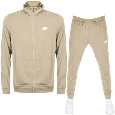 nike beige tracksuit